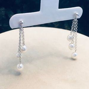 Roz Kwan Sterling Silver Freshwater Pearl Dangle Earrings